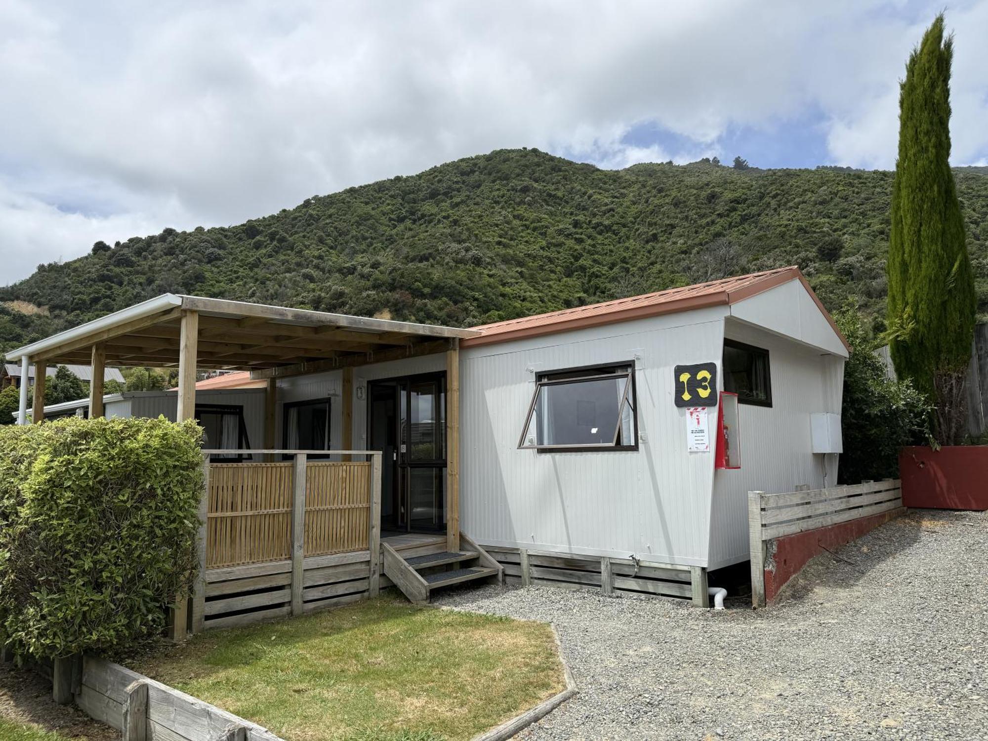 Picton'S Waikawa Bay Holiday Park מראה חיצוני תמונה