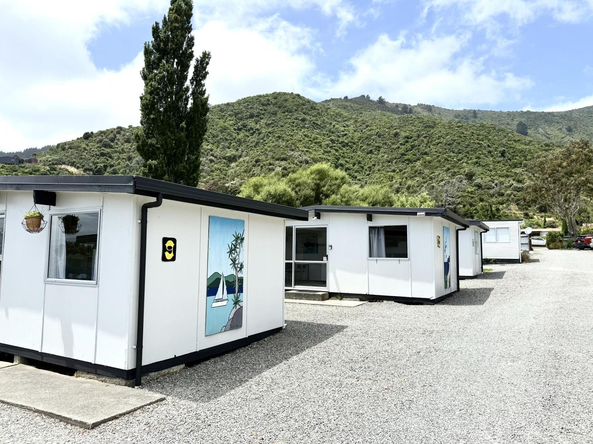 Picton'S Waikawa Bay Holiday Park מראה חיצוני תמונה
